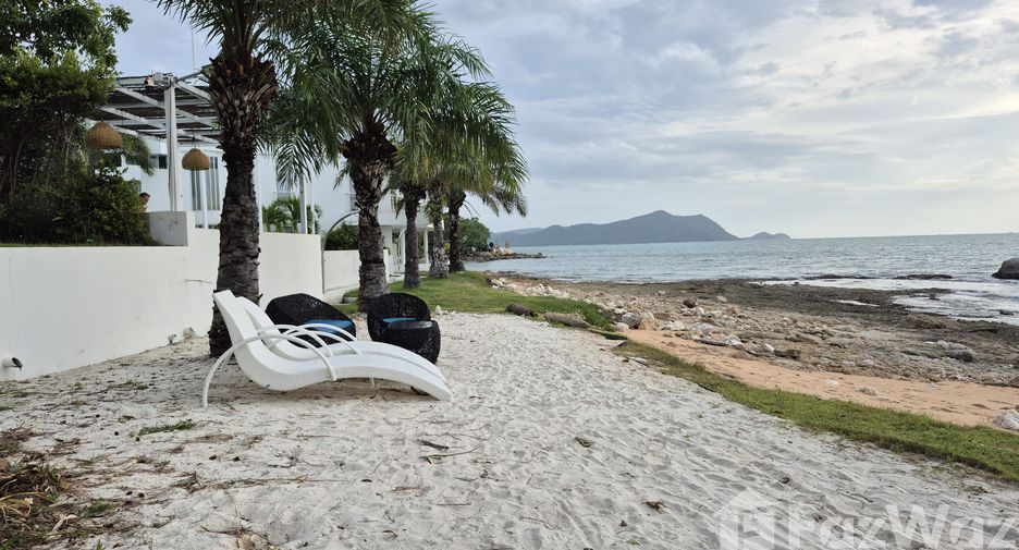 For rent 2 bedrooms condo in Sattahip, Chonburi