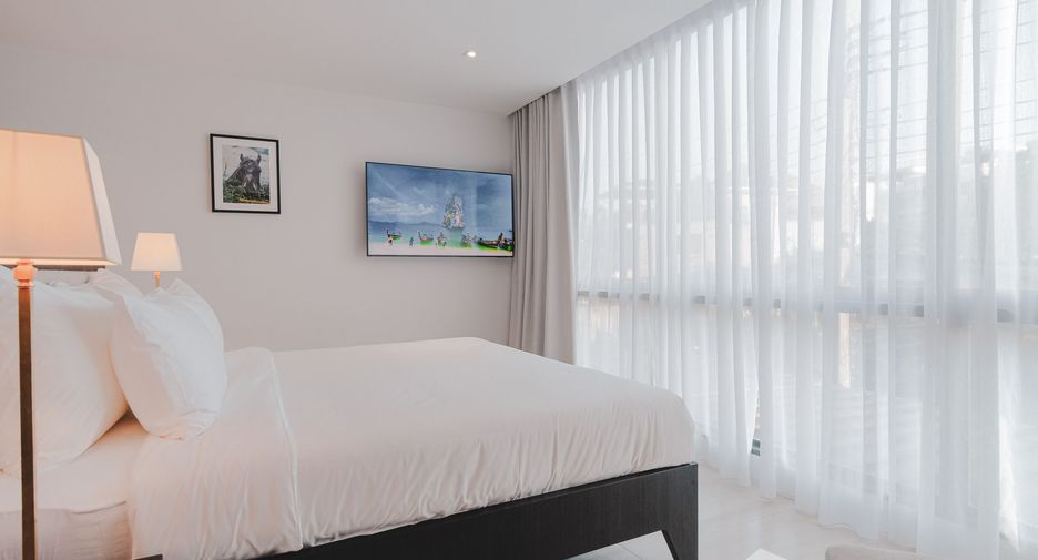 For rent 4 bedrooms villa in Mueang Phuket, Phuket