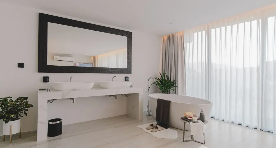 For rent 4 bedrooms villa in Mueang Phuket, Phuket