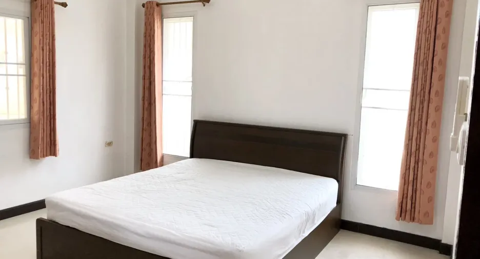 For rent 3 bedrooms house in Bang Lamung, Chonburi