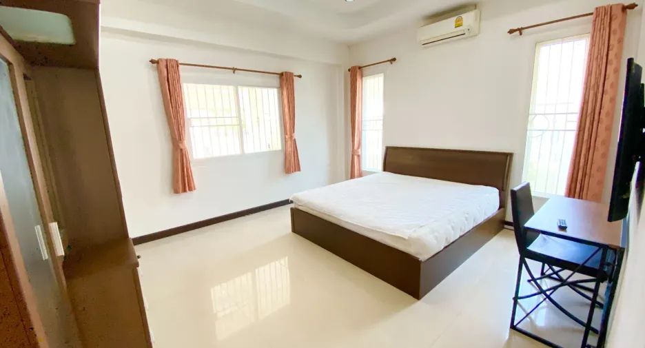 For rent 3 bedrooms house in Bang Lamung, Chonburi