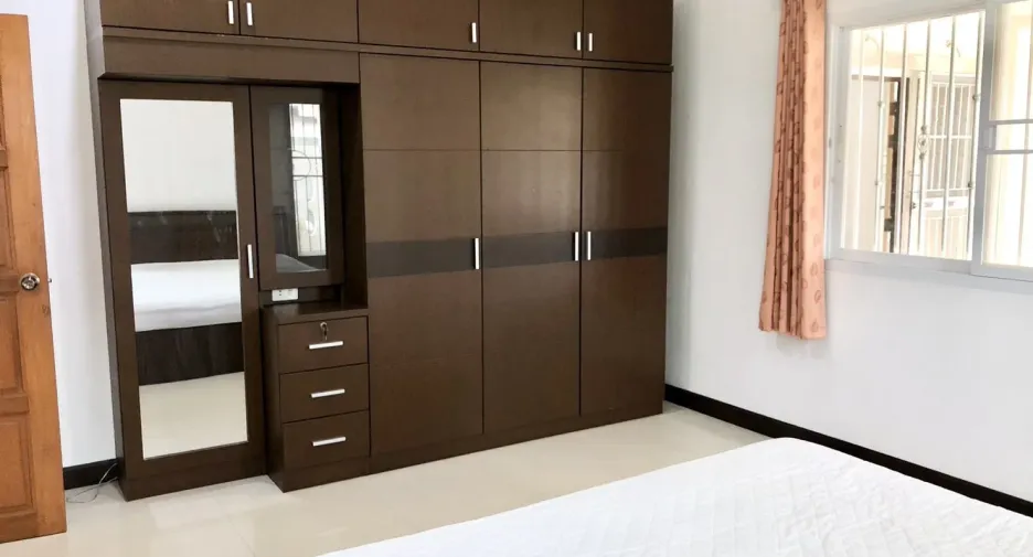 For rent 3 bedrooms house in Bang Lamung, Chonburi