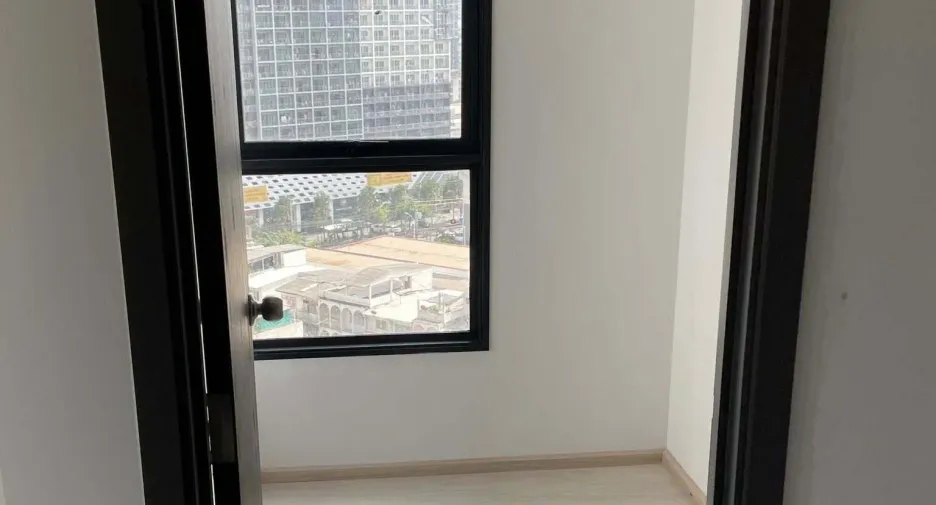 出售 和 出租 1 卧室 公寓 在 Bang Na, 曼谷