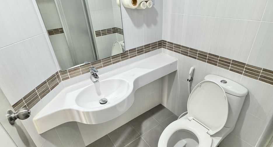 For rent 1 bed condo in Mueang Udon Thani, Udon Thani