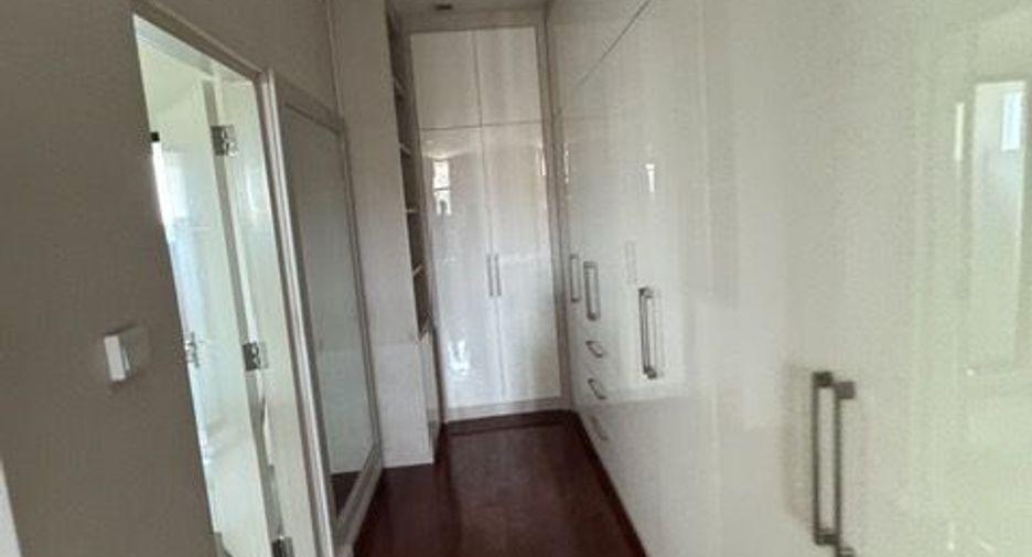 Casa en alquiler de 3 habitaciones en Mueang Samut Sakhon, Samut Sakhon