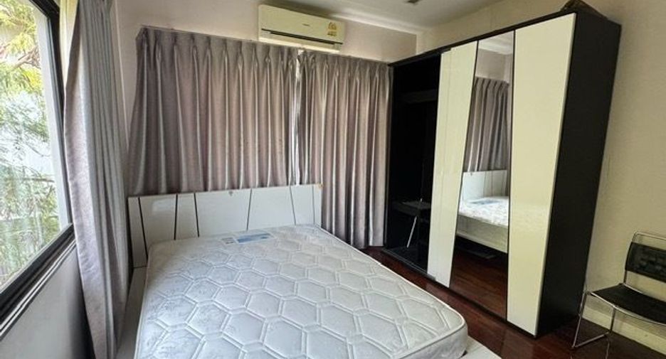 Casa en alquiler de 3 habitaciones en Mueang Samut Sakhon, Samut Sakhon