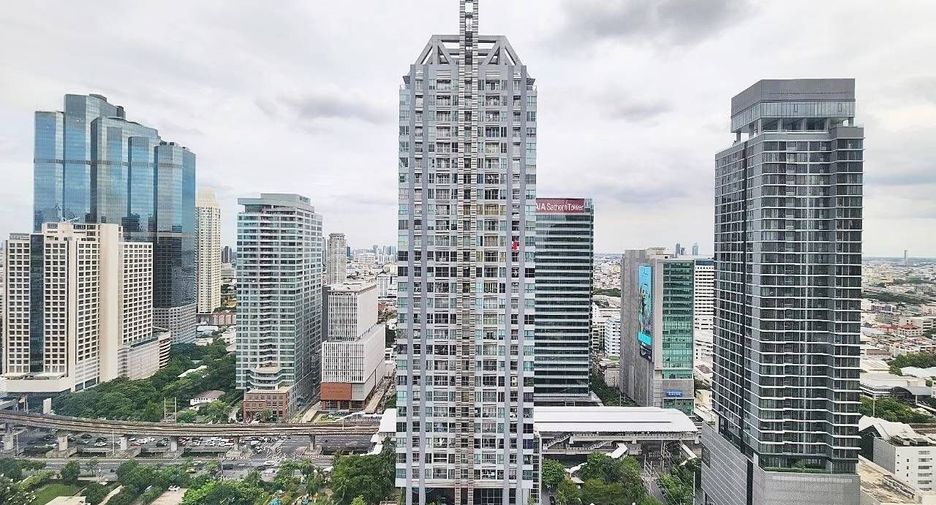 For sale 2 bedrooms condo in Sathon, Bangkok