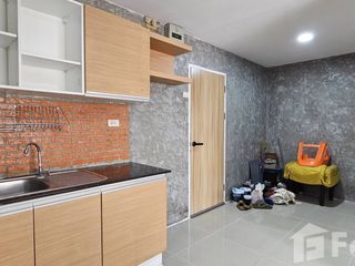 ขาย และ ให้เช่า 2 ห้องนอน คอนโด ใน วังทองหลาง, กรุงเทพฯ