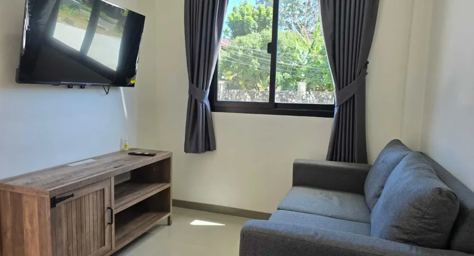 For rent 1 bed townhouse in Mueang Phuket, Phuket