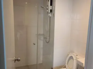 Продажа и аренда 2 спальни кондо в Тхон Бури, Бангкок