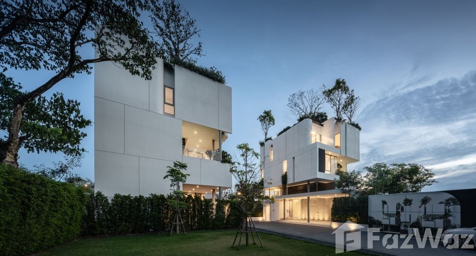 For sale 4 bedrooms house in Prawet, Bangkok
