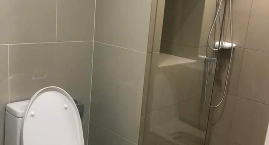 For sale 1 bed condo in Suan Luang, Bangkok