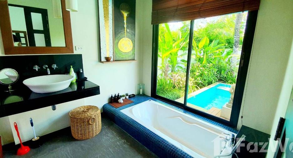 For sale 3 bedrooms villa in Mueang Phuket, Phuket