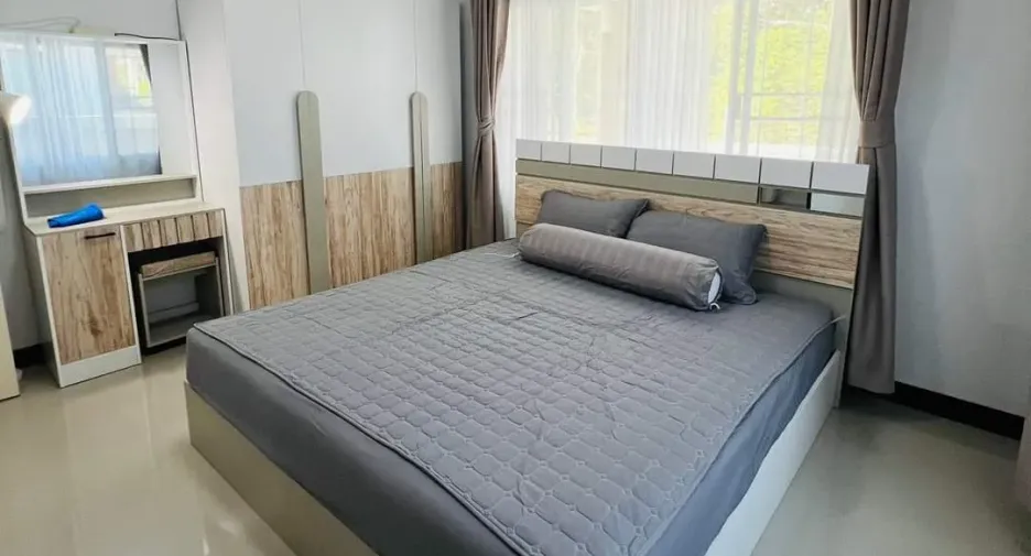 Haus zur Miete mit 2 Zimmer in Bang Lamung, Chonburi