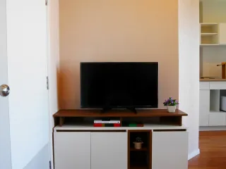 Продажа и аренда 1 кровать кондо в Хуаи Кхщанг, Бангкок