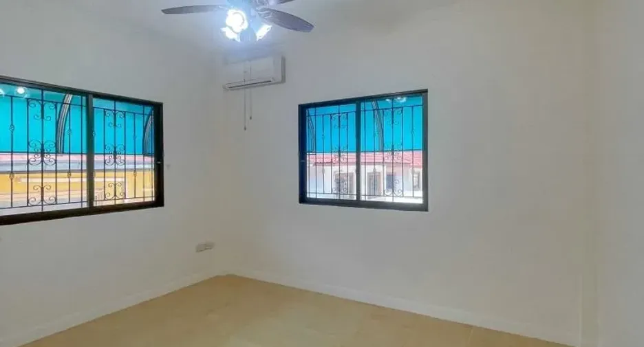 For rent 4 bedrooms house in Bang Lamung, Chonburi