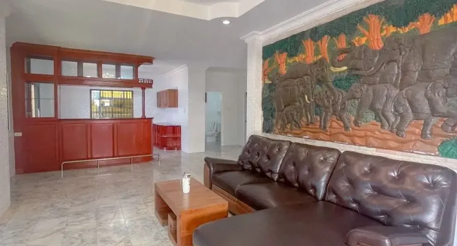 For rent 4 bedrooms house in Bang Lamung, Chonburi