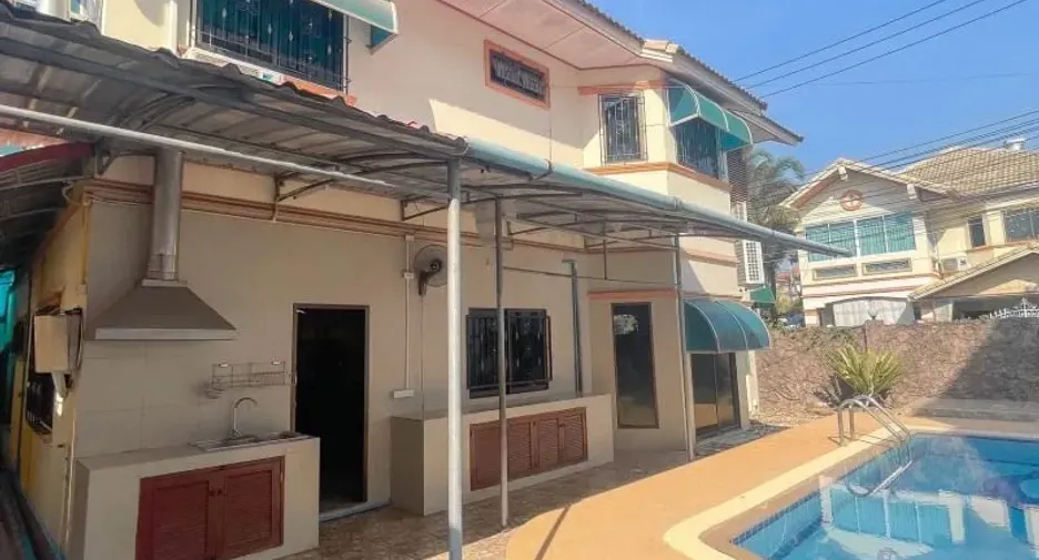 For rent 4 bedrooms house in Bang Lamung, Chonburi