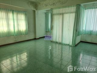 For sale 4 bedrooms house in Mueang Nakhon Ratchasima, Nakhon Ratchasima