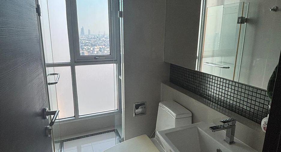 For sale 2 bedrooms condo in Sathon, Bangkok