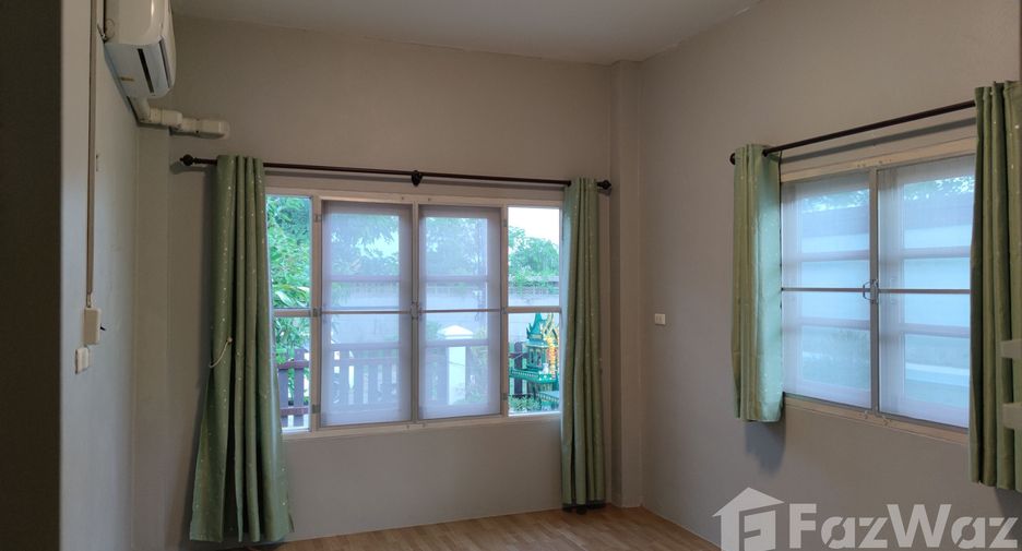 Haus zum Kauf mit 4 Zimmer in Mueang Suphanburi, Suphan Buri