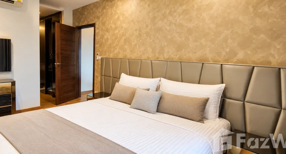 À vendre 2 chambres condo à Khlong Toei, Bangkok