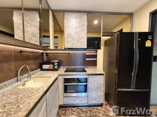 For sale 2 bedrooms condo in Khlong Toei, Bangkok