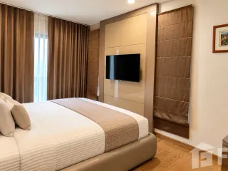 For sale 2 bedrooms condo in Khlong Toei, Bangkok