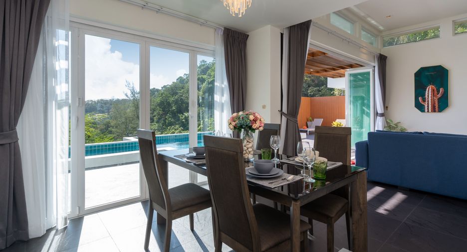 À louer 4 chambres villa à Kathu, Phuket