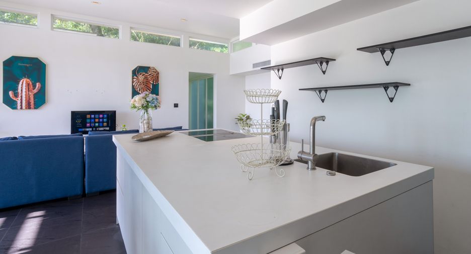 For rent 4 bedrooms villa in Kathu, Phuket