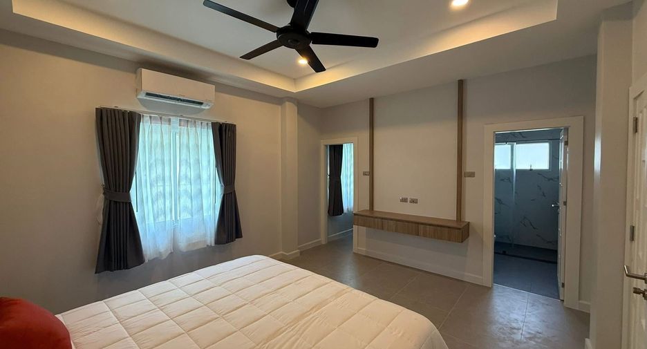 Villa en alquiler de 5 habitaciones en Bang Lamung, Chonburi