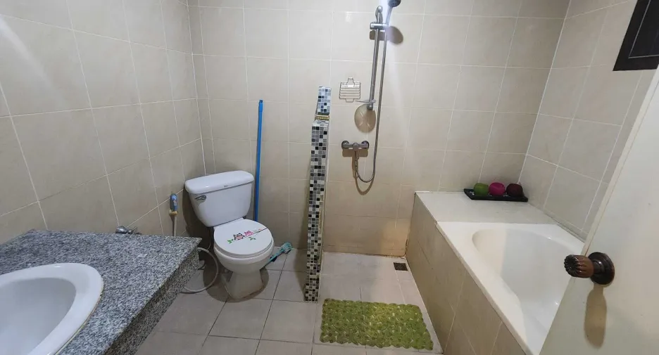 For rent 3 bedrooms house in Bang Lamung, Chonburi
