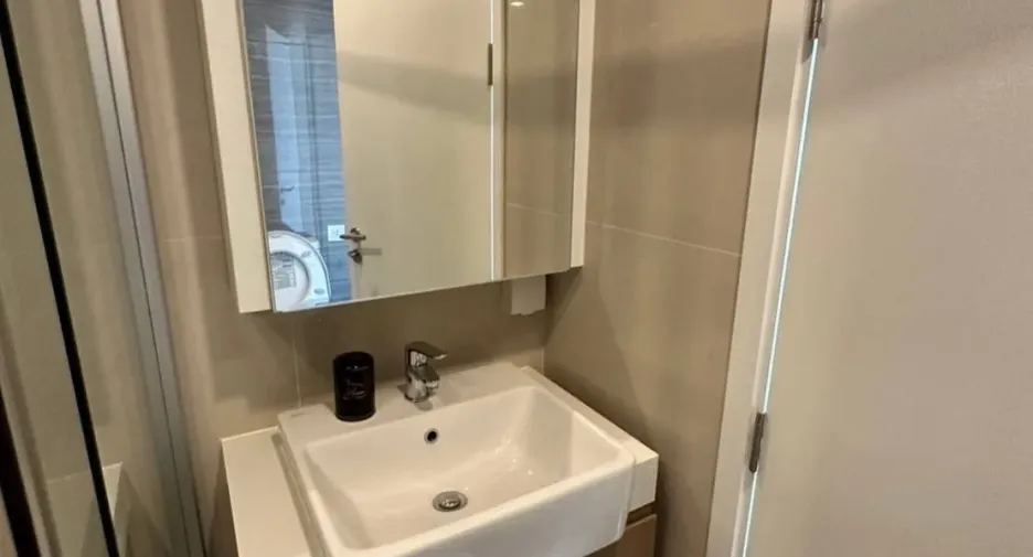 For sale and for rent 2 bedrooms condo in Si Racha, Chonburi