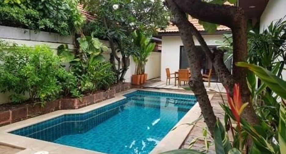 Villa en alquiler de 2 habitaciones en Bang Lamung, Chonburi