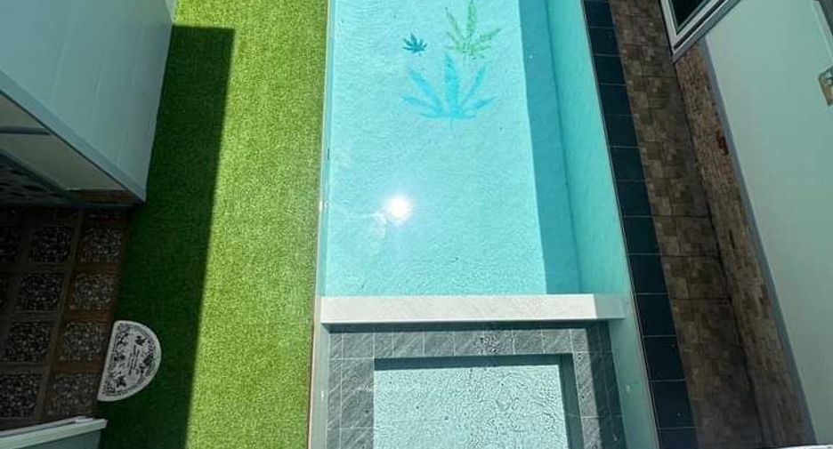 Villa en venta de 7 habitaciones en Bang Lamung, Chonburi