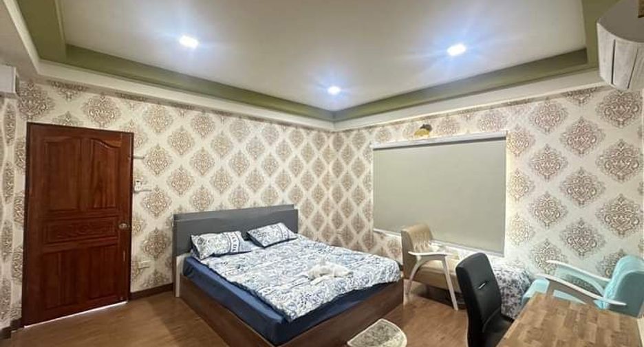 Villa en venta de 7 habitaciones en Bang Lamung, Chonburi