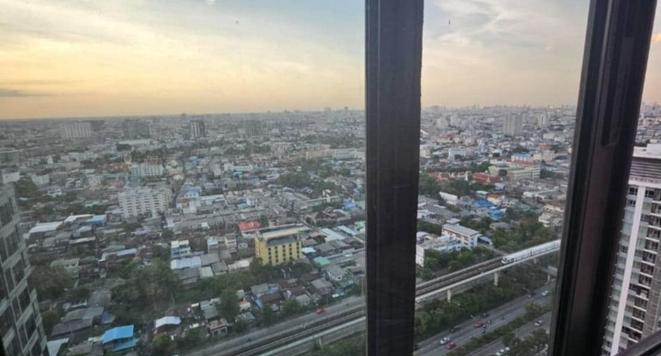For sale studio condo in Thon Buri, Bangkok