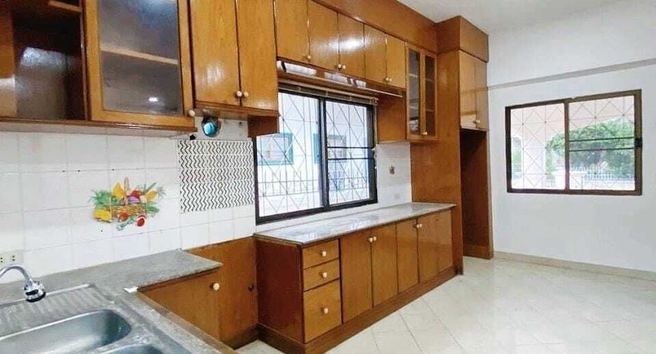 Casa en venta de 2 habitaciones en Bang Lamung, Chonburi