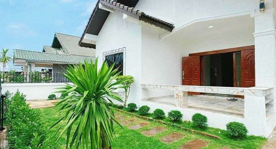 Casa en venta de 2 habitaciones en Bang Lamung, Chonburi