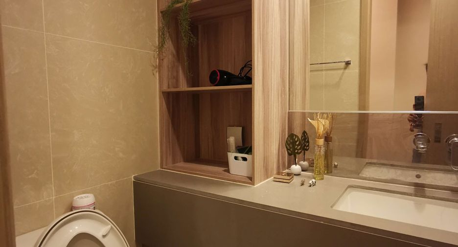 À vendre 1 chambre condo à Watthana, Bangkok