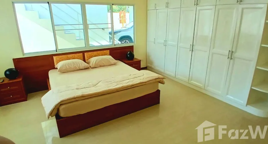 For sale 5 bedrooms villa in Bang Lamung, Chonburi