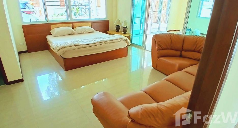 For sale 5 bedrooms villa in Bang Lamung, Chonburi