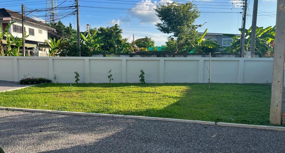For sale 5 bedrooms house in Mueang Chiang Rai, Chiang Rai
