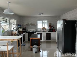 For sale 5 bedrooms house in Mueang Chiang Rai, Chiang Rai