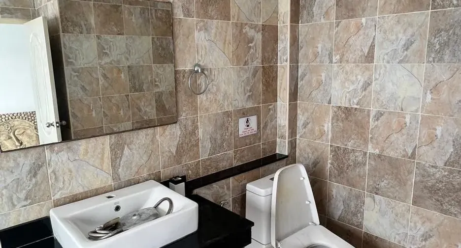 For sale 8 bedrooms retail Space in Kathu, Phuket