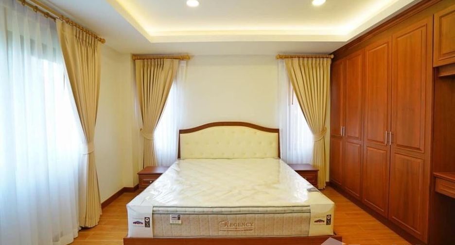For rent 3 bedrooms villa in Sattahip, Chonburi