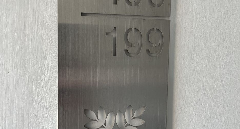 For sale studio condo in Lat Krabang, Bangkok