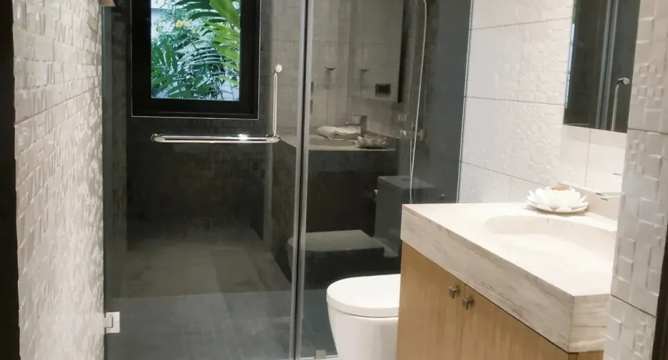 For sale 4 bedrooms villa in Thalang, Phuket