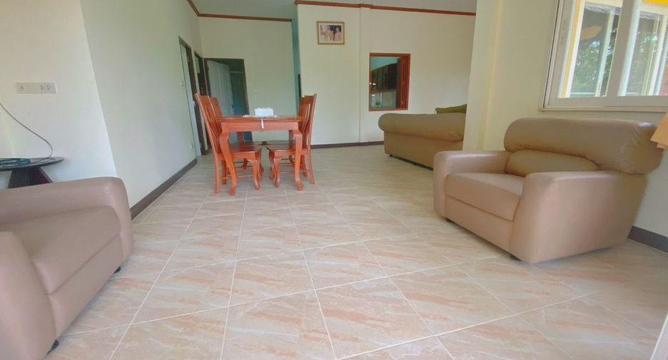 For sale and for rent 3 bedrooms villa in Bang Lamung, Chonburi