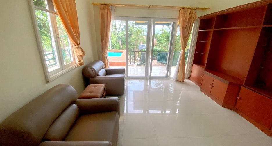 For sale and for rent 3 bedrooms villa in Bang Lamung, Chonburi
